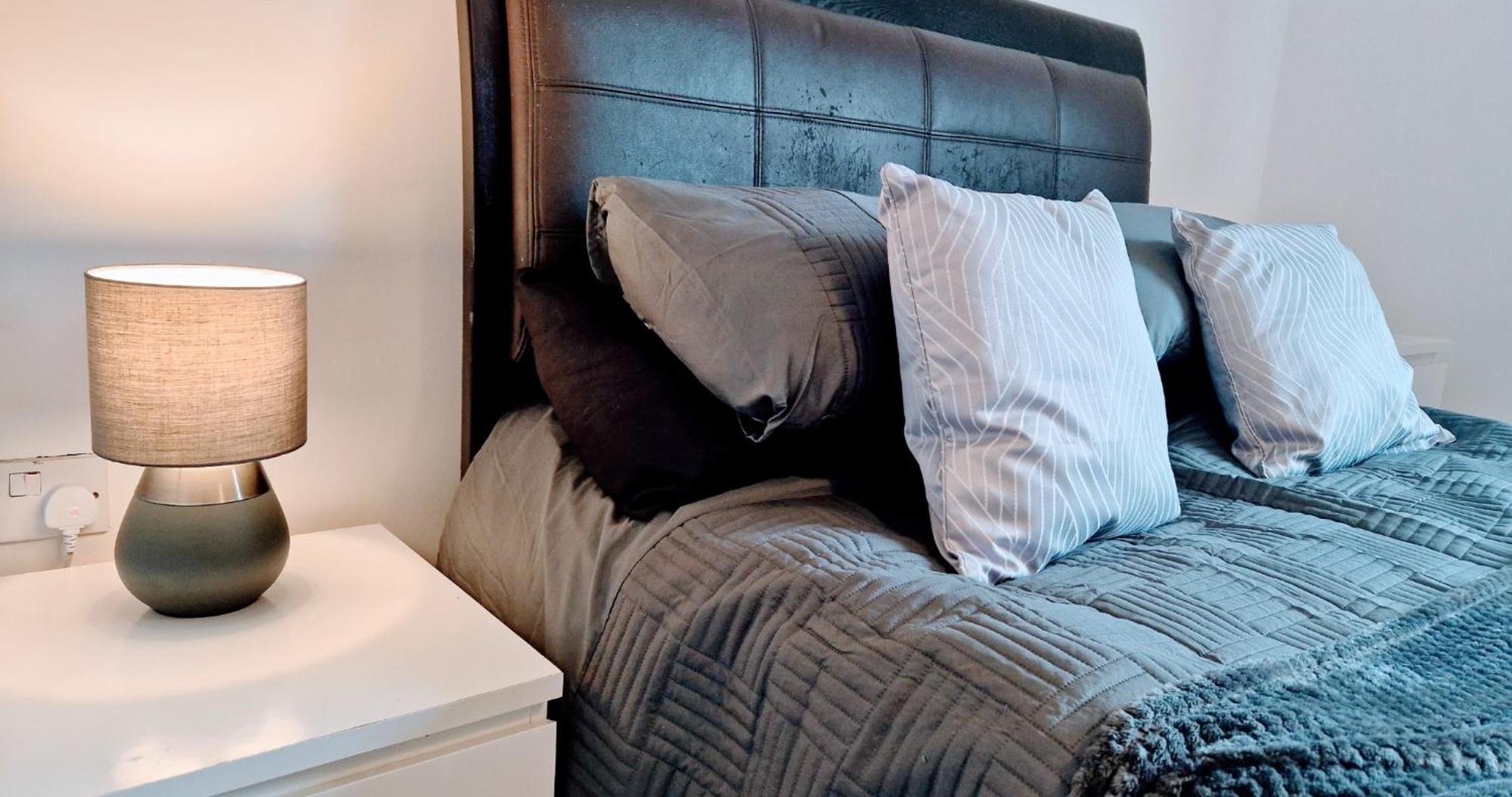 Business & Leisure City Centre 2 Bed En-Suite Apartment With Free Parking And Netflix Ковентри Экстерьер фото