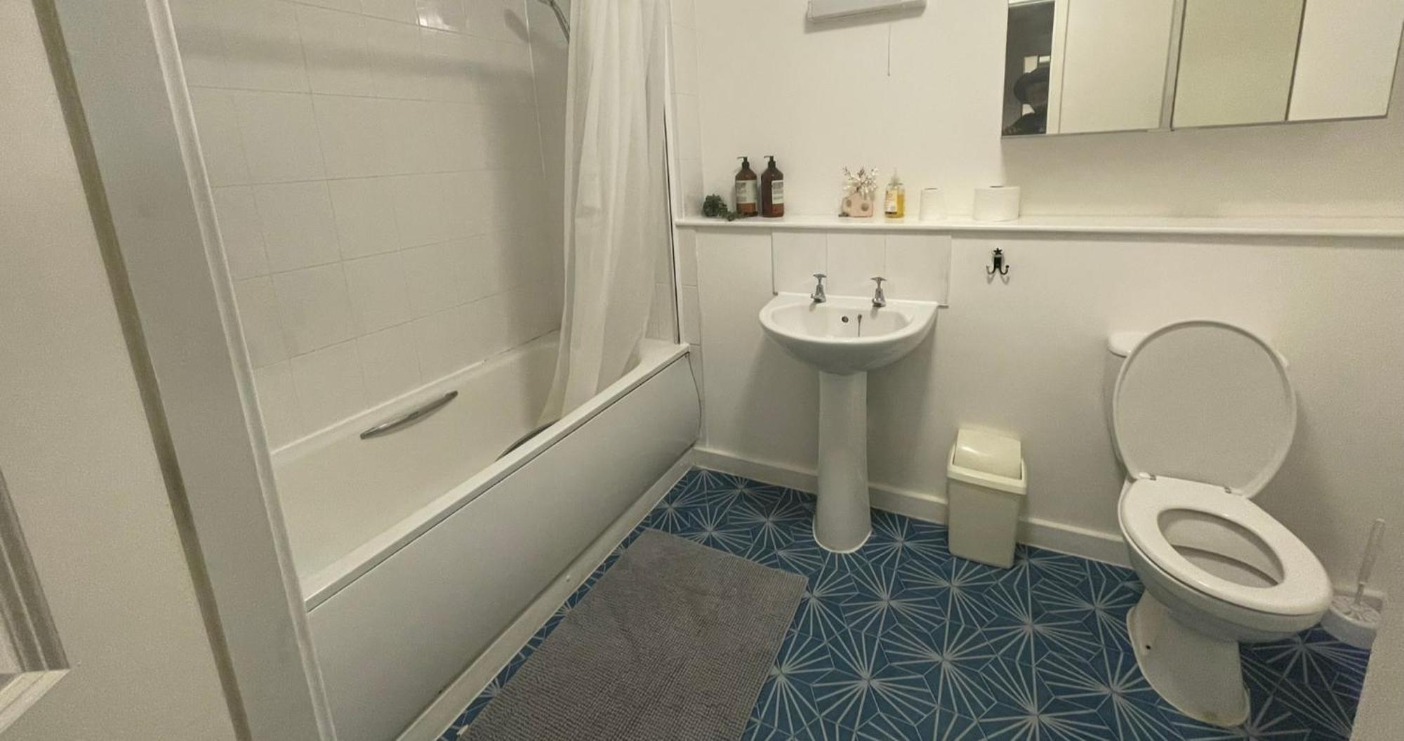 Business & Leisure City Centre 2 Bed En-Suite Apartment With Free Parking And Netflix Ковентри Экстерьер фото